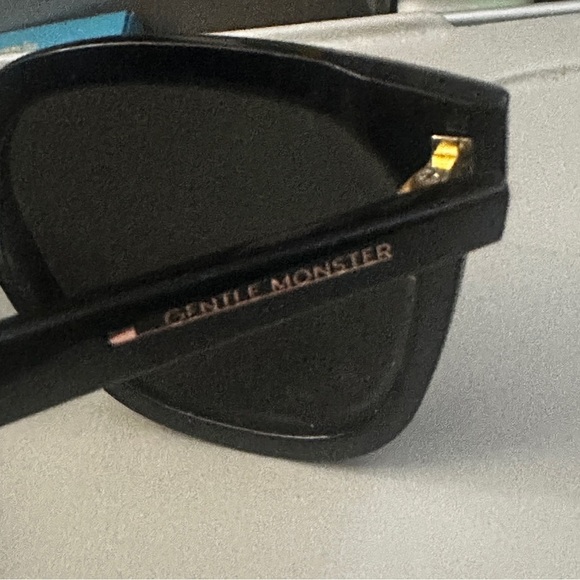 GENTLE MONSTER RICK 01 - Picture 5 of 11